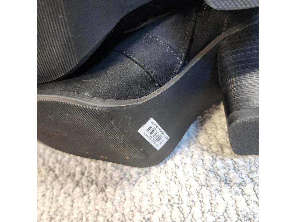 Torrid Black Faux Suede Lace-Up Ankle Boots with Buckle Detail Women's Size 10W - Picture 5 of 13